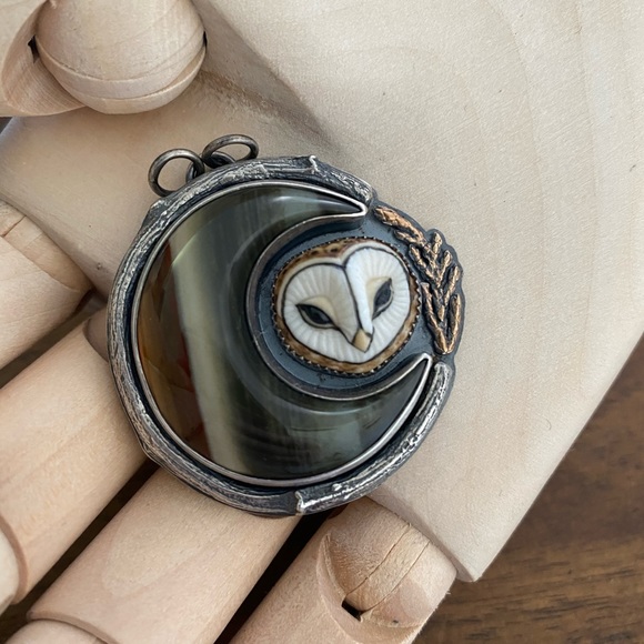 LisaJDesigns and Laura Mears Owl & Polychrome jasper moon 🌔 - Picture 4 of 10